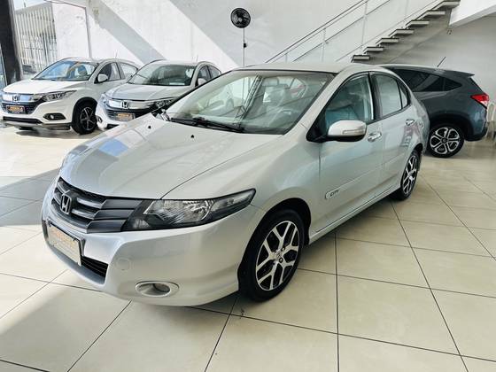 HONDA CITY 1.5 EXL 16V FLEX 4P AUTOMÁTICO HONDA CITY 1.5 EXL 16V FLEX 4P AUTOMÁTICO